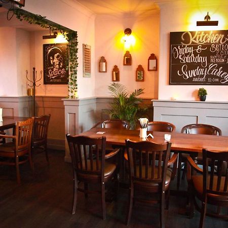 Rowton Poplars Hotel Chester Dış mekan fotoğraf