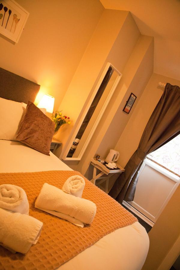 Rowton Poplars Hotel Chester Dış mekan fotoğraf